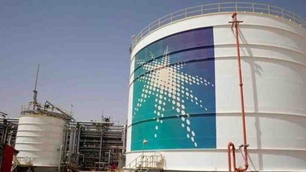 എണ്ണ ഉല്‍പ്പാദനം വെട്ടിക്കുറച്ചു; സൗദിയുടെ സമ്പദ് വ്യവസ്ഥ രണ്ടാം പാദത്തില്‍ മന്ദഗതിയില്‍