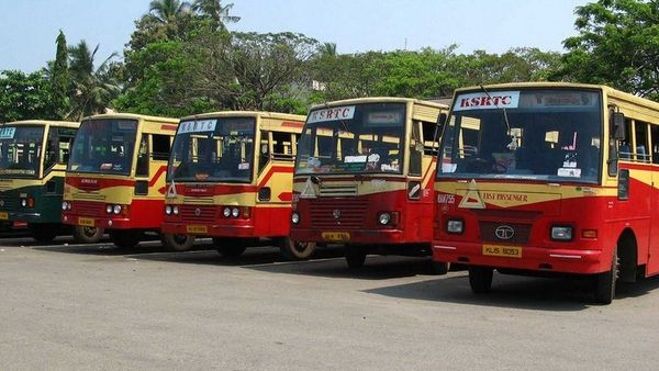 ഛര്‍ദ്ദിച്ച പെണ്‍കുട്ടിയെ തടഞ്ഞുവെച്ച് ബസ് കഴുകിപ്പിച്ചു; കെഎസ്ആര്‍ടിസി ഡ്രൈവര്‍ക്ക് സസ്‌പെന്‍ഷന്‍