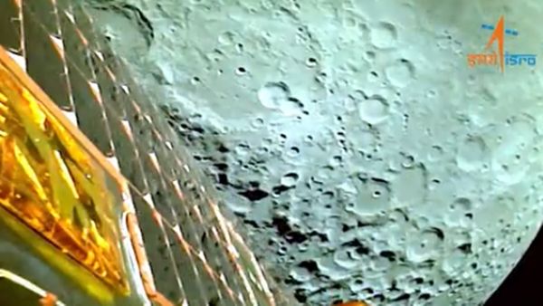 'ചന്ദ്രനെ കണ്ട് ചന്ദ്രയാന്‍-3'; ഏറ്റവും പുതിയ ദൃശ്യങ്ങള്‍ പുറത്തുവിട്ട് ഐഎസ്ആര്‍ഒ