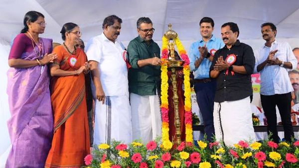 ഓണക്കാലത്ത് വിലക്കയറ്റത്തെ പേടിക്കേണ്ട: 50 ഓളം കുടുംബശ്രീ ഉൽപ്പന്നങ്ങൾ ഓണ്‍ലൈനിലും ലഭ്യം