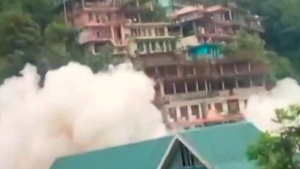 ഹിമാചൽ പ്രദേശിലെ കുളുവിൽ വൻ മണ്ണിടിച്ചിൽ; നിരവധി വീടുകൾ തകർന്നുവീണു