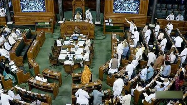 അപകീര്‍ത്തി അടക്കമുള്ള കുറ്റങ്ങള്‍ക്ക് സാമൂഹ്യ സേവനം കൂടി ശിക്ഷ; ആലോചനയുമായി കേന്ദ്രം