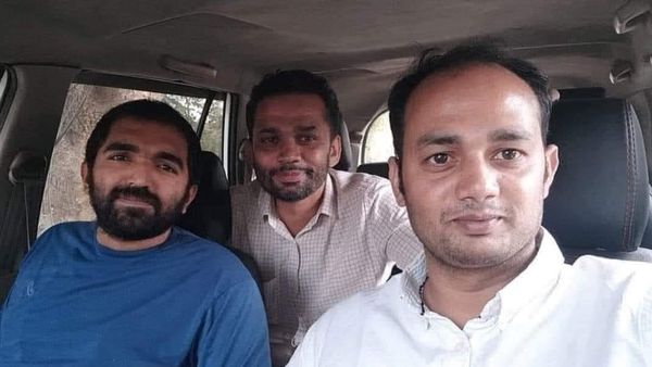 ധീരജ് കൊലക്കേസിലെ ഒന്നാം പ്രതി പുതുപ്പള്ളിയില്‍ യുഡിഎഫിന്റെ സ്റ്റാർ പ്രചാരകന്‍: വികെ സനോജ്