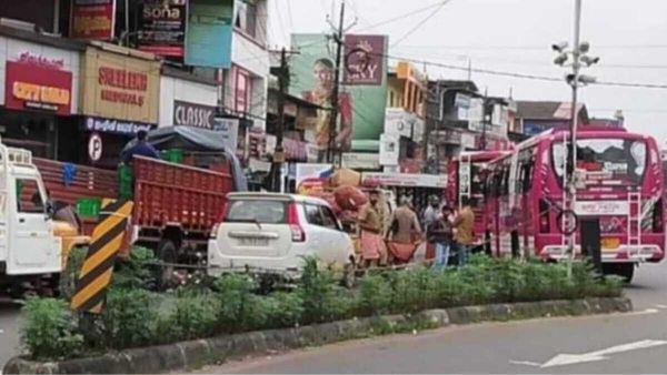 ഇരിട്ടി നഗരത്തില്‍ പാര്‍ക്കിങ് നിയന്ത്രണം ഏര്‍പ്പെടുത്തി