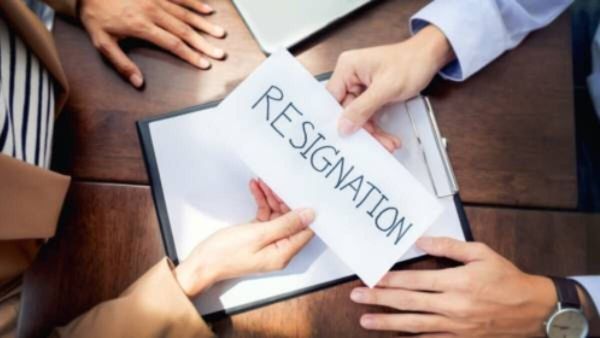 ഒരുപാട് യാത്ര ചെയ്യണം, ആദ്യ ദിനം തന്നെ ജോലി ഉപേക്ഷിച്ച് യുവാവ്, വൈറല്‍