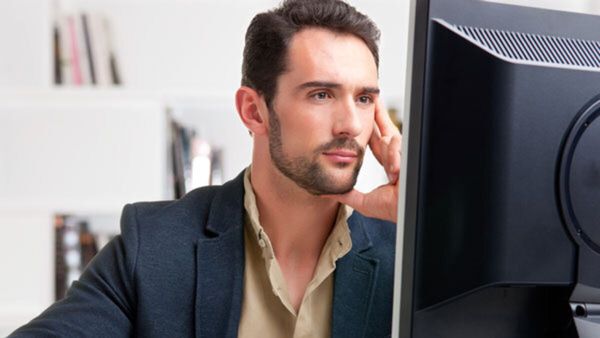 പ്രൊഡക്ട് ഡിസൈനറായി ജോലിക്ക് അപേക്ഷിച്ചു, കിട്ടിയത് ഡെലിവെറി ബോയ് ജോലി, വമ്പന്‍ ട്വിസ്റ്റ്