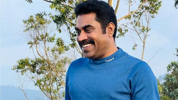 സുരാജ് വെഞ്ഞാറമൂടിനെതിരെ എംവിഡി നടപടി: ഒരു ദിവസത്തെ ക്ലാസില്‍ പങ്കെടുക്കണം, കാർ പരിശോധിച്ചു