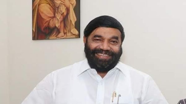 'എട്ട് നോയമ്പും, ഓണക്കാലവും'; പുതുപ്പള്ളി ഉപതിരഞ്ഞെടുപ്പ് പുന:പരിശോധിക്കണമെന്ന് മന്ത്രി വാസവന്‍