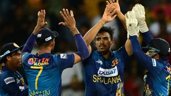 ഏഷ്യാ കപ്പ്: സധീരം സദീര... സിംഹളവീര്യത്തിന് മുന്നില്‍ മറുപടിയില്ലാതെ ബംഗ്ലാ കടുവകള്‍