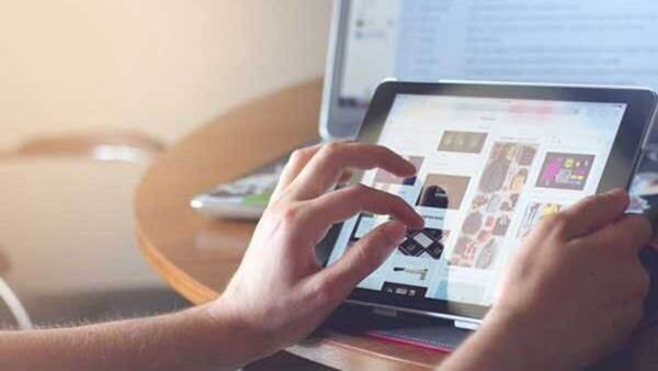 കെ മുറ്റം പദ്ധതിയിലുടെ ഡിജിറ്റല്‍ സാക്ഷരതയിലേക്ക് കതിരൂര്‍ പഞ്ചായത്ത് ചുവട് വയ്ക്കുന്നു