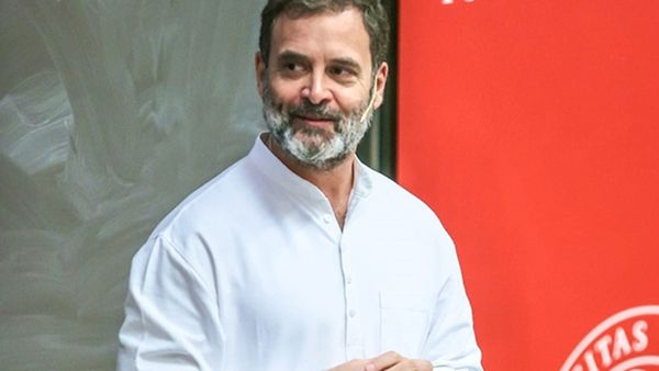 ''വനിതാ സംവരണ ബിൽ ജാതി സെൻസസിൽ നിന്ന് ശ്രദ്ധ തിരിക്കാൻ'', ഉടനടി നടപ്പിലാക്കണമെന്ന് രാഹുൽ ഗാന്ധി