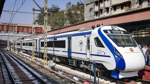 പുതിയ വന്ദേഭാരതിന്റെ റൂട്ടും സമയക്രമവും പുറത്ത്; സര്‍വീസ് ആറ് ദിവസം, അറിയേണ്ടതെല്ലാം