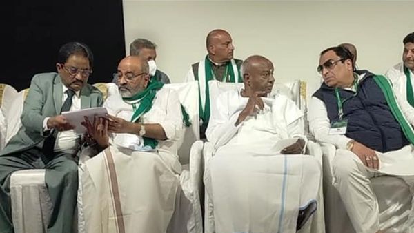 രണ്ട് വഴി തന്നെ: ബിജെപി സഖ്യത്തെ അംഗീകരിക്കാന്‍ സാധിക്കില്ല, ഗൗഡയോട് കാര്യം പറഞ്ഞ് ജെഡിഎസ് കേരള ഘടകം