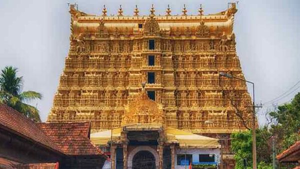 ശ്രീപത്മനാഭ സ്വാമി ക്ഷേത്രത്തില്‍ അഹിന്ദുവായ സ്ത്രീ ദര്‍ശനം നടത്തി? ചടങ്ങുകള്‍ വീണ്ടും നടത്തും