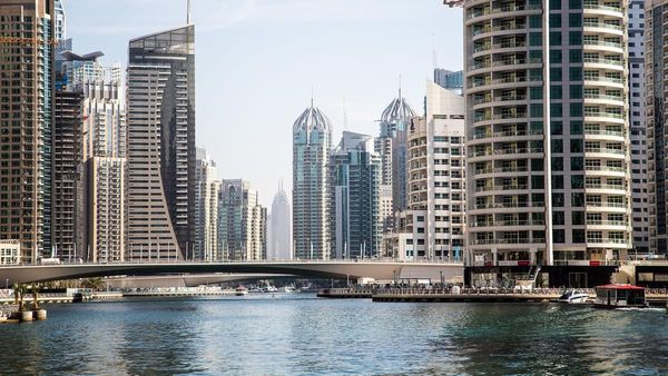 യുഎഇ ഷിപ്പ്‌യാർഡിലും കമ്പനിയിലും ജോലി നേടാന്‍ സുവർണ്ണാവസരം: വിസ ഫ്രീ, മറ്റ് ആനുകൂല്യങ്ങളും