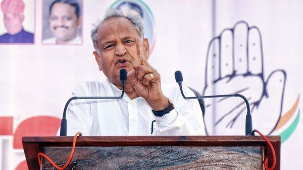 'രാജസ്ഥാനിൽ പാർട്ടി വ്യക്തമായ ഭൂരിപക്ഷത്തിൽ അധികാരം നേടും'; ആത്മവിശ്വാസം പ്രകടിപ്പിച്ച് അശോക് ഗെഹ്‌ലോട്ട്