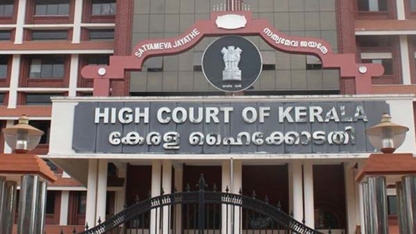 'കാഴ്‌ച വസ്‌തുക്കളാക്കാൻ ഉള്ളതല്ല കുട്ടികൾ'; നവകേരള സദസിനായി വിദ്യാർത്ഥികളെ എത്തിച്ചതിനെതിരെ വീണ്ടും ഹൈക്കോടതി