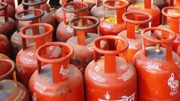 പാചക വാതക വില വീണ്ടും വര്‍ധിപ്പിച്ചു; ഏറ്റവും പുതുക്കിയ നിരക്ക് ഇങ്ങനെ