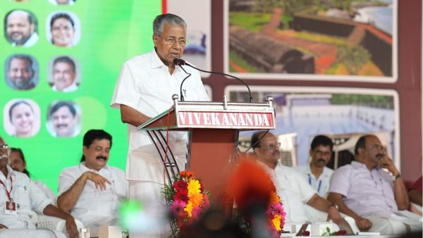 തെരുവിൽ നേരിടുന്നതൊക്കെ ഒരുപാട് കണ്ടതാണ്; പ്രത്യാഘാതവും അനുഭവിക്കേണ്ടി വരുമെന്നും മുഖ്യമന്ത്രി