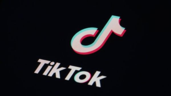 ആറക്ക ശമ്പളം ഉപേക്ഷിച്ചു; ടിക്ടോക് വീഡിയോയിലൂടെ യുവതി സമ്പാദിക്കുന്നത് മില്യൺ ഡോളർ