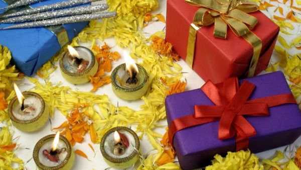 സമ്മാനങ്ങളോട് ഇത്ര താല്‍പര്യമോ? ഇന്ത്യക്കാര്‍ 2023ല്‍ ഏറ്റവും കൂടുതല്‍ നല്‍കിയ ഗിഫ്റ്റുകള്‍ ഇവ