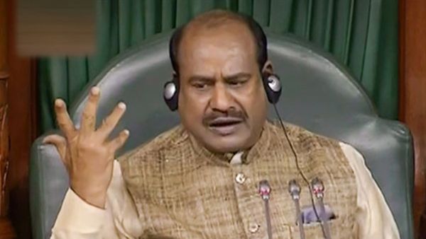 ലോക്‌സഭയില്‍ ഇന്നും കൂട്ട നടപടി; 49 പ്രതിപക്ഷ എംപിമാര്‍ക്ക് സസ്‌പെന്‍ഷന്‍, മൊത്തം 141