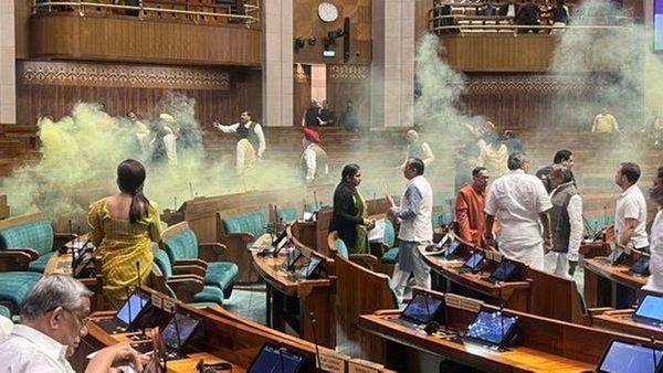 പാർലമെന്റ് അതിക്രമം; 'പ്രതികൾ സ്വയം തീകൊളുത്താൻ പദ്ധതിയിട്ടു'