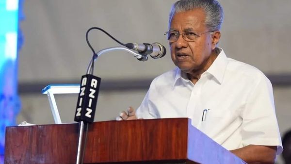 ''എന്തും വിളിച്ച് പറയുന്ന മാനസികാവസ്ഥയിലേക്ക് ഗവര്‍ണര്‍ എത്തി'', നാടിനെ ആക്ഷേപിക്കുന്നുവെന്ന് മുഖ്യമന്ത്രി