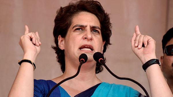 മോദിയോട് ഏറ്റുമുട്ടാനില്ല: രാഹുലിന് പിന്നാലെ പ്രിയങ്കയും ദക്ഷിണേന്ത്യയില്‍ മത്സരിച്ചേക്കും