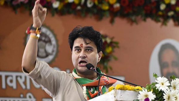 മധ്യപ്രദേശിലെ മുഖ്യമന്ത്രിയാകുമോ? ജ്യോതിരാദിത്യ സിന്ധ്യക്ക് നല്‍കാനുള്ള മറുപടി ഇങ്ങനെ