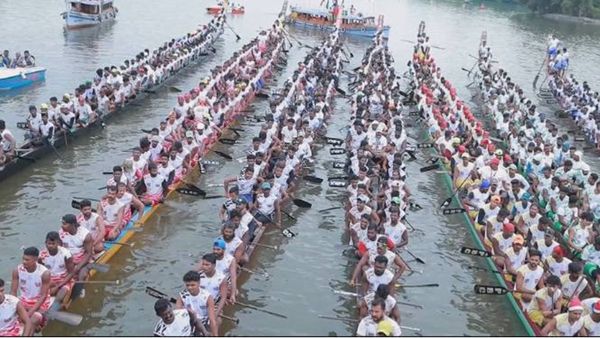 പ്രസിഡന്റ്‌സ് ട്രോഫിയും സിബിഎല്‍ കിരീടവും കരസ്ഥമാക്കി ജലവീരന്‍ വീയപുരം ചുണ്ടന്‍