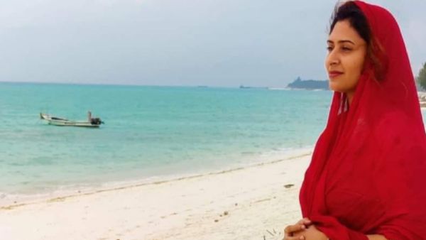 പള്ളിക്കടിയിലെ അമ്പലം തേടി ആരും വരേണ്ട; ഇവിടെ കോണ്‍ഗ്രസ് പണിത അമ്പലങ്ങളുണ്ട്- ഐഷ