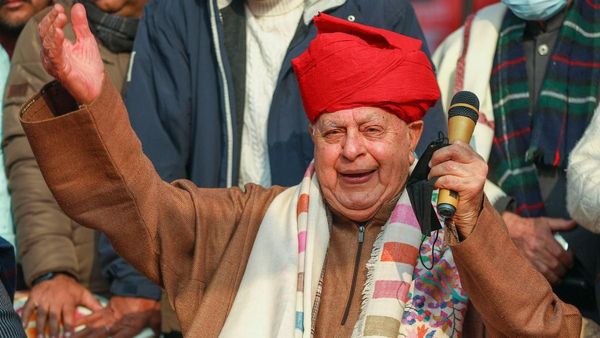 ഇന്ത്യ സഖ്യം പിളരും, പാര്‍ട്ടികള്‍ പ്രത്യേക ഗ്രൂപ്പുണ്ടാക്കും; മുന്നറിയിപ്പുമായി ഫാറൂഖ് അബ്ദുള്ള