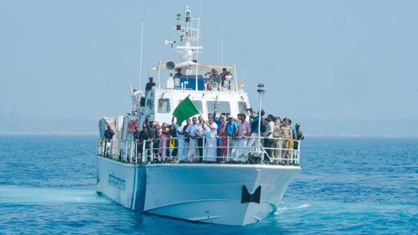 ഇരട്ടിയിലധികം വരുമാനം ലക്ഷ്യം: കടലില്‍ കൃത്രിമ പാരുകള്‍ നിക്ഷേപിച്ചു, പ്രയോജനപ്പെടുന്നത് എങ്ങനെ?