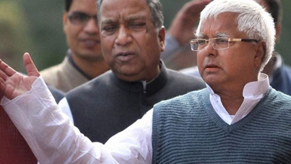 റെയിൽവേ അഴിമതിക്കേസ്; ഇഡിക്ക് മുൻപിൽ ഹാജരായി ലാലു പ്രസാദ് യാദവ്, തേജസ്വിക്കും നോട്ടീസ്