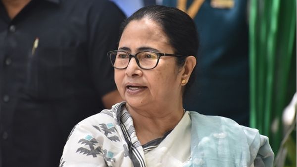 ബംഗാളില്‍ കോണ്‍ഗ്രസിന് എത്ര സീറ്റ് നല്‍കും: എണ്ണം പറഞ്ഞ് തൃണമൂല്‍, സിപിഎമ്മിന് ഒന്നുമില്ലേ?