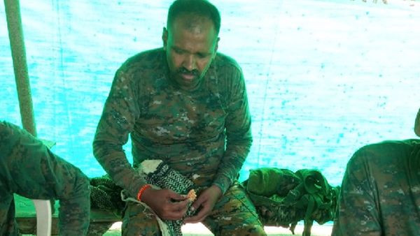 ഛത്തീസ്ഗഡില്‍ മാവോയ്സ്റ്റുകളുമായി ഏറ്റുമുട്ടല്‍: മൂന്ന് സൈനികർക്ക് വീരമൃത്യു, 14 പേർക്ക് പരിക്ക്