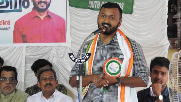 യൂത്ത് കോണ്‍ഗ്രസ് അധ്യക്ഷന്‍ രാഹുല്‍ മാങ്കൂട്ടത്തില്‍ അറസ്റ്റില്‍