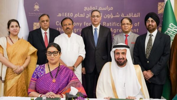 ഇന്ത്യയും സൗദിയും തമ്മിലുള്ള ഈ വർഷത്തെ ഹജ്ജ് കരാർ ഒപ്പുവെച്ചു; ചടങ്ങ് നടന്നത് ജിദ്ദയിൽ...