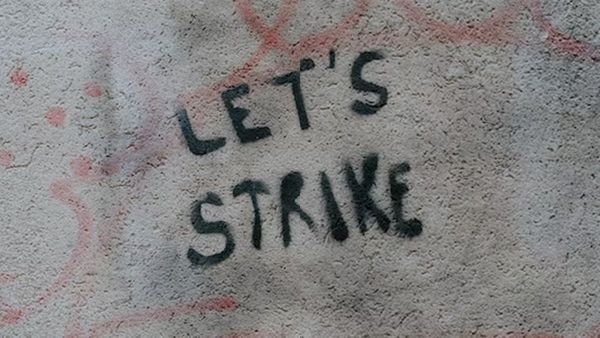 ജനുവരി 24ലെ പണിമുടക്ക്: ഹാജരാകാതിരുന്നാൽ ഡയസ് നോൺ