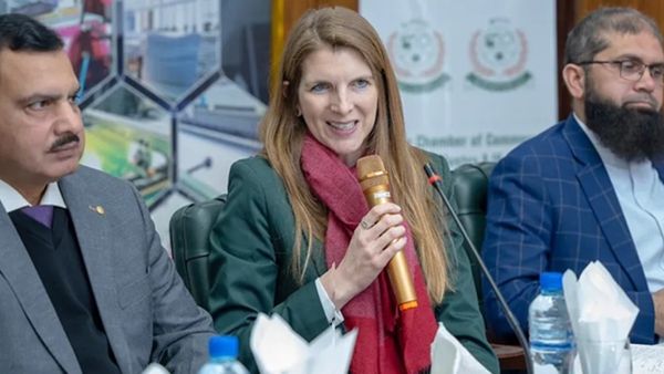 ബ്രിട്ടീഷ് ഹൈക്കമ്മീഷ്ണറുടെ പിഒകെ സന്ദർശനം; പ്രതിഷേധം അറിയിച്ച് ഇന്ത്യ,'പരമാധികാരം ലംഘിക്കുന്ന നടപടി'