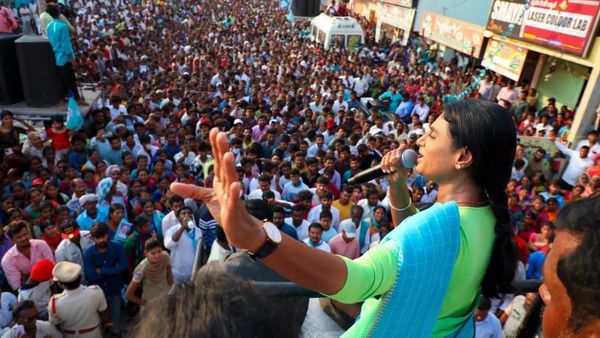 പാർട്ടിയില്‍ ചേർന്ന് ദിവസങ്ങള്‍ മാത്രം; വൈഎസ് ശർമ്മിള എപിസിസി അധ്യക്ഷ സ്ഥാനത്തേക്ക്