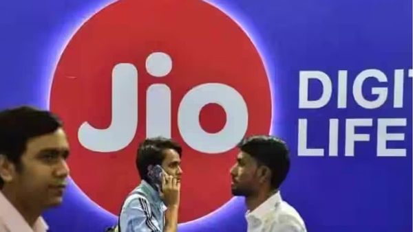 ജിയോ തന്നെ റീച്ചാര്‍ജ് കിംഗ്; എത്ര വേണമെങ്കിലും വിളിക്കാം, ഡാറ്റയും കിട്ടും; ചെലവാക്കേണ്ടത് ഇത്ര തുക