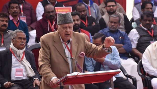 പ്രതിപക്ഷത്തെ ശത്രുവായി കാണരുത്, മതത്തിന്റെ പേരില്‍ എത്ര നാള്‍ ഭിന്നിപ്പിക്കുമെന്ന് ഫാറൂഖ് അബ്ദുള്ള