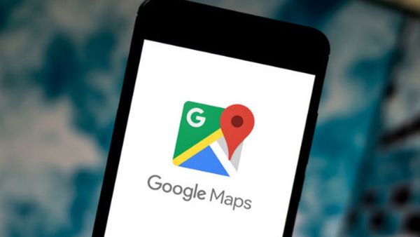 ​ഗൂ​ഗിൾ മാപ്പ് വഴി തെറ്റിച്ചു; 2250 കിലോ ചീഞ്ഞ മത്സ്യവുമായി എത്തിയ മീൻവണ്ടി പെട്ടത് നാട്ടുകാരുടെ മുന്നിൽ