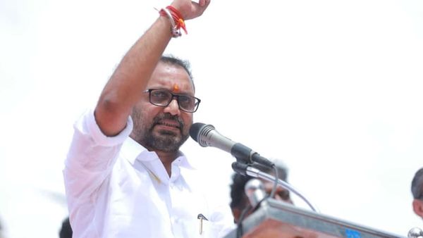 ചെന്നിത്തലയും കുഞ്ഞാലിക്കുട്ടിയും മാത്രമല്ല സതീശനും മാസപ്പടിയിൽ പങ്കാളിയാണെന്ന് സംശയം: കെ സുരേന്ദ്രന്‍