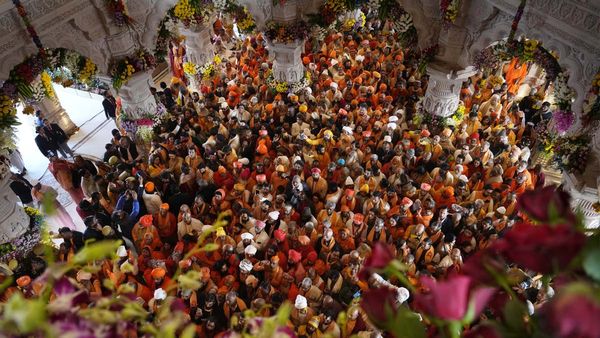 11 ദിവസം കൊണ്ട് രാമക്ഷേത്രത്തില്‍ എത്തിയത് 25 ലക്ഷം പേര്‍..! സംഭാവനയായി ലഭിച്ച തുക ഇത്ര!