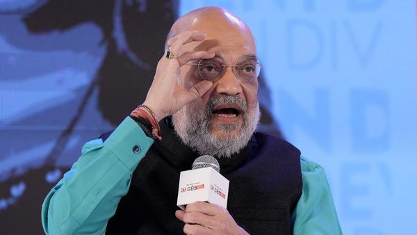 പൗരത്വ ഭേദഗതി നിയമം: എങ്ങനെ അപേക്ഷിക്കാം? ആർക്കൊക്കെ പൗരത്വം ലഭിക്കും? കേന്ദ്രം പറഞ്ഞത് ഇങ്ങനെ