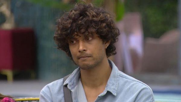 'സാരി, ജുമക്ക, പിന്നെ വട്ടപ്പൊട്ട് ഇതൊക്കെയാണ് എന്റെ വീക്നെസ്'; തുറന്ന് പറഞ്ഞ് അർജുൻ ശ്യാം