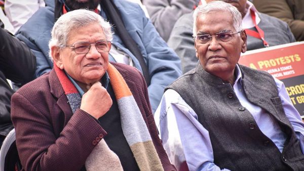 കോണ്‍ഗ്രസിന് പിന്നാലെ സിപിഎമ്മിനും സിപിഐക്കും ആദായ നികുതി വകുപ്പിന്റെ നോട്ടീസ്; സിപിഎം കോടതിയിലേക്ക്